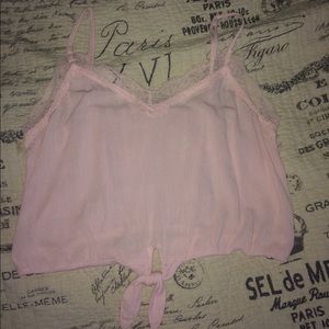 🎀 Pink tank top 🎀